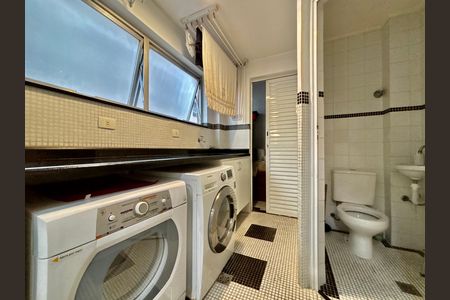 Apartamento à venda com 136m², 3 quartos e 1 vaga Apartamento à venda com 136m², 3 quartos e 1 vagaCozinha
