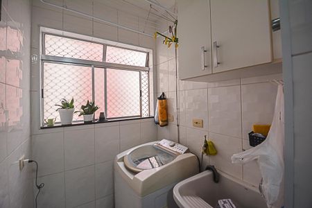 Apartamento à venda com 7m², 3 quartos e 2 vagas Apartamento à venda com 7m², 3 quartos e 2 vagasÁrea de Serviço
