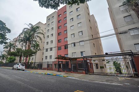 Apartamento à venda com 7m², 3 quartos e 2 vagas Apartamento à venda com 7m², 3 quartos e 2 vagasFachada e portaria