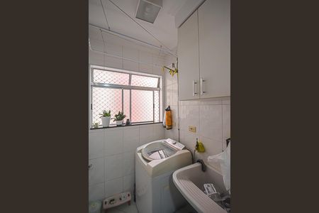 Apartamento à venda com 7m², 3 quartos e 2 vagas Apartamento à venda com 7m², 3 quartos e 2 vagasÁrea de Serviço