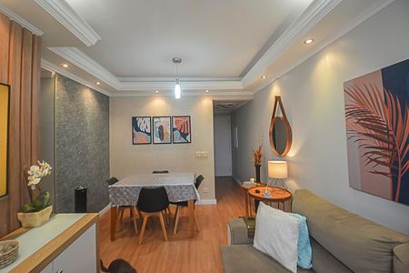 Apartamento à venda com 7m², 3 quartos e 2 vagas Apartamento à venda com 7m², 3 quartos e 2 vagasSala