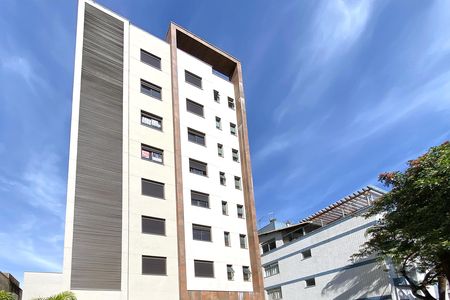 Apartamento para alugar com 64m², 2 quartos e 2 vagas Apartamento para alugar com 64m², 2 quartos e 2 vagasFachada