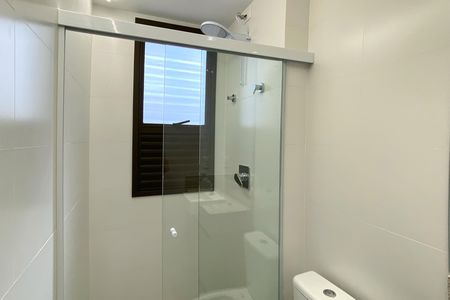 Apartamento para alugar com 64m², 2 quartos e 2 vagas Apartamento para alugar com 64m², 2 quartos e 2 vagasBanheiro da Suíte 2