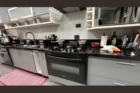 Casa à venda com 4 quartos, 220m² em Brooklin, São Paulo