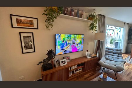 Casa à venda com 4 quartos, 220m² em Brooklin, São Paulo