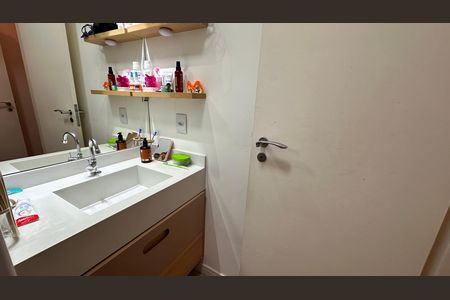 Casa à venda com 4 quartos, 220m² em Brooklin, São Paulo