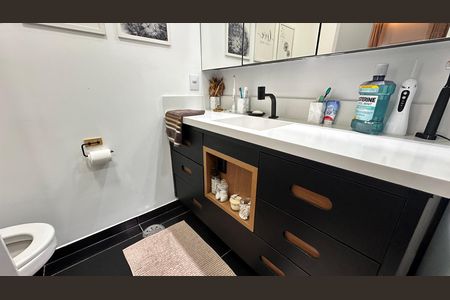 Casa à venda com 4 quartos, 220m² em Brooklin, São Paulo