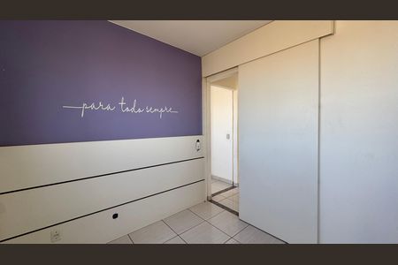 Apartamento à venda com 46m², 2 quartos e 1 vagaQuarto 2