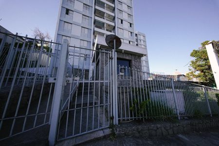 Fachada de apartamento à venda com 2 quartos, 70m² em Vila Pierina, São Paulo