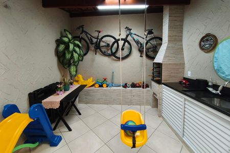 Casa de condomínio à venda com 70m², 2 quartos e 1 vaga Casa de condomínio à venda com 70m², 2 quartos e 1 vagaÁrea gourmet