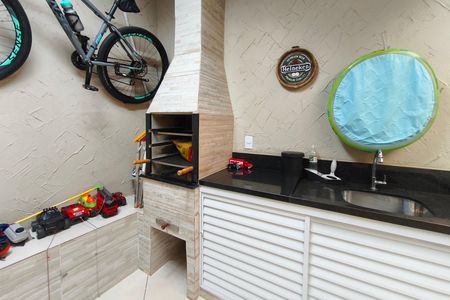 Casa de condomínio à venda com 70m², 2 quartos e 1 vaga Casa de condomínio à venda com 70m², 2 quartos e 1 vagaÁrea gourmet