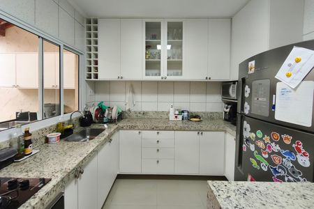Casa de condomínio à venda com 70m², 2 quartos e 1 vaga Casa de condomínio à venda com 70m², 2 quartos e 1 vagaCozinha