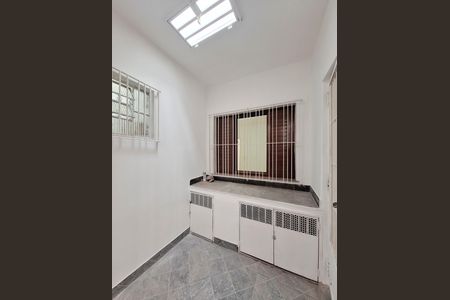 Casa para alugar com 140m², 2 quartos e 2 vagasÁrea de Serviço