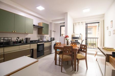 Apartamento à venda com 50m², 2 quartos e 1 vaga Apartamento à venda com 50m², 2 quartos e 1 vagaCozinha - Armários