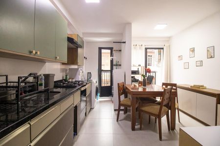 Apartamento à venda com 50m², 2 quartos e 1 vaga Apartamento à venda com 50m², 2 quartos e 1 vagaCozinha - Armários