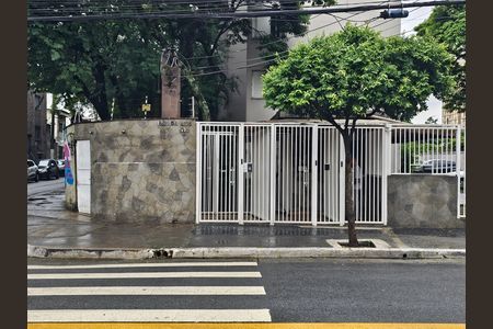 Apartamento para alugar com 47m², 2 quartos e 1 vaga