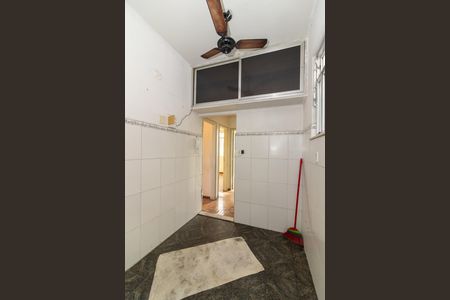 Apartamento para alugar com 55m², 2 quartos e sem vaga Apartamento para alugar com 55m², 2 quartos e sem vagaCozinha