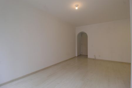 Sala de apartamento para alugar com 2 quartos, 75m² em Moema, São Paulo