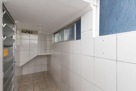 Casa de condomínio para alugar com 129m², 3 quartos e 1 vaga Casa de condomínio para alugar com 129m², 3 quartos e 1 vagaÁrea de Serviço