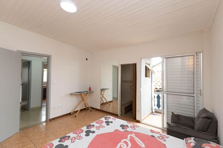 Casa de condomínio para alugar com 129m², 3 quartos e 1 vaga Casa de condomínio para alugar com 129m², 3 quartos e 1 vagaSuíte