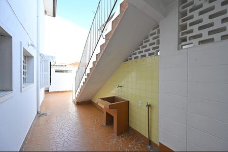 Casa para alugar com 130m², 4 quartos e 2 vagasLavanderia Casa 2
