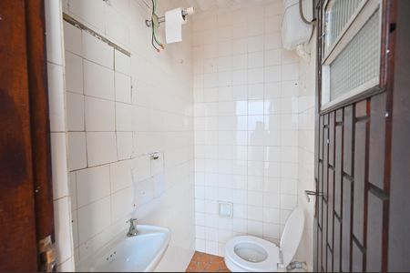 Casa para alugar com 130m², 4 quartos e 2 vagasBanheiro de Serviço Casa 2