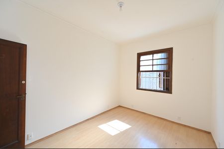 Quarto 1 de casa para alugar com 3 quartos, 130m² em Parque Imperial, São Paulo