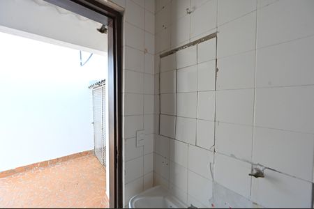 Casa para alugar com 130m², 4 quartos e 2 vagasBanheiro de Serviço Casa 2