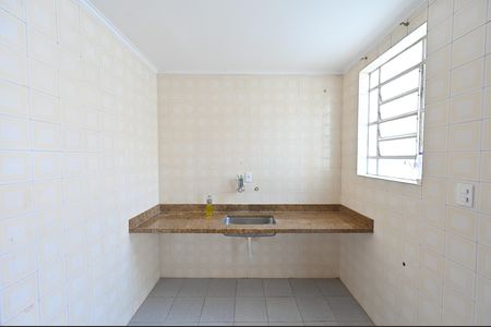 Casa para alugar com 130m², 4 quartos e 2 vagasCozinha
