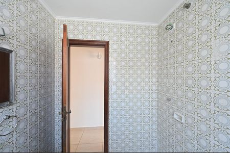 Casa para alugar com 130m², 4 quartos e 2 vagasBanheiro Social