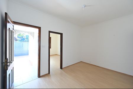 Sala de casa para alugar com 3 quartos, 130m² em Parque Imperial, São Paulo