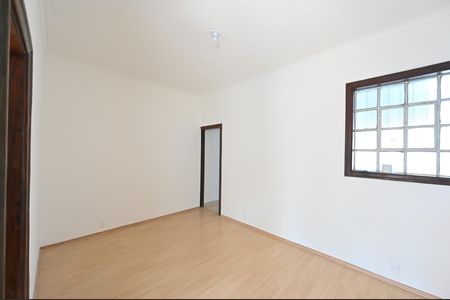 Sala de casa para alugar com 3 quartos, 130m² em Parque Imperial, São Paulo