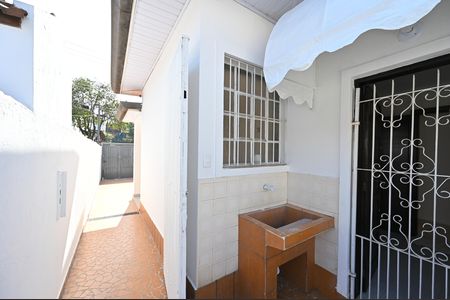 Casa para alugar com 130m², 4 quartos e 2 vagasLavanderia