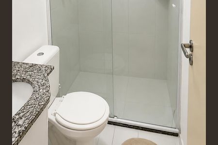 Banheiro de apartamento à venda com 2 quartos, 52m² em Jardim Brasil (Zona Norte), São Paulo
