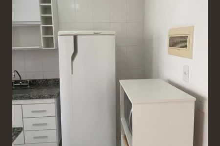 Cozinha de apartamento à venda com 2 quartos, 52m² em Jardim Brasil (Zona Norte), São Paulo