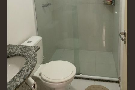 Banheiro de apartamento à venda com 2 quartos, 52m² em Jardim Brasil (Zona Norte), São Paulo