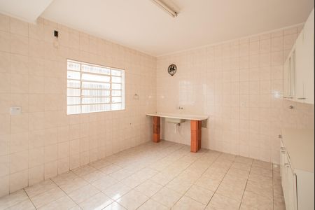 Casa para alugar com 150m², 3 quartos e 2 vagas Casa para alugar com 150m², 3 quartos e 2 vagasCozinha