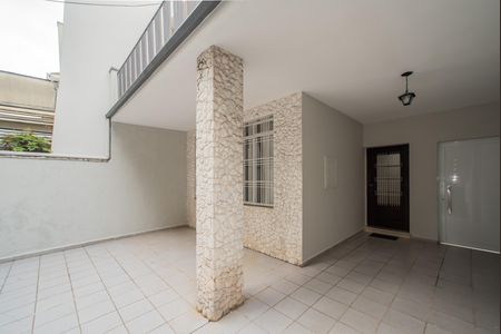 Casa para alugar com 150m², 3 quartos e 2 vagas Casa para alugar com 150m², 3 quartos e 2 vagasGaragem