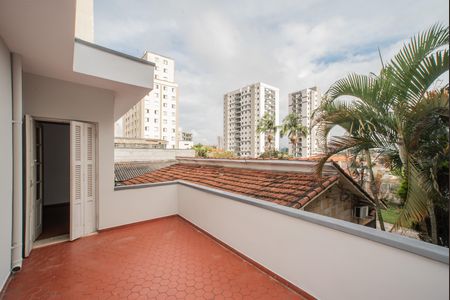 Casa para alugar com 150m², 3 quartos e 2 vagas Casa para alugar com 150m², 3 quartos e 2 vagasVaranda do Quarto 2