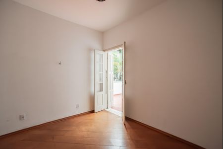 Casa para alugar com 150m², 3 quartos e 2 vagas Casa para alugar com 150m², 3 quartos e 2 vagasQuarto 2