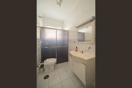 Casa para alugar com 150m², 3 quartos e 2 vagas Casa para alugar com 150m², 3 quartos e 2 vagasBanheiro