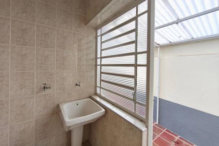 Casa para alugar com 183m², 3 quartos e 2 vagas Casa para alugar com 183m², 3 quartos e 2 vagasÁrea de serviço