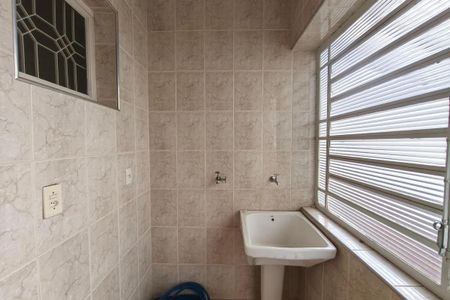 Casa para alugar com 183m², 3 quartos e 2 vagas Casa para alugar com 183m², 3 quartos e 2 vagasÁrea de serviço