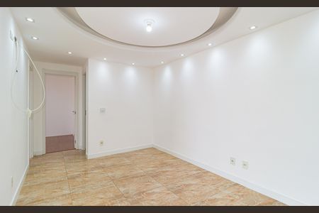 Apartamento à venda com 65m², 2 quartos e 1 vagaSala