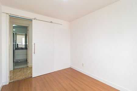 Apartamento à venda com 65m², 2 quartos e 1 vagaQuarto