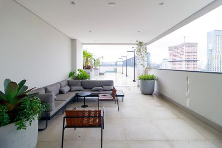 Studio para alugar com 24m², 0 quarto e sem vaga Studio para alugar com 24m², 0 quarto e sem vagaRooftop