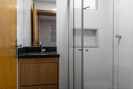 Apartamento para alugar com 95m², 2 quartos e 2 vagas Apartamento para alugar com 95m², 2 quartos e 2 vagasBanheiro da Suíte
