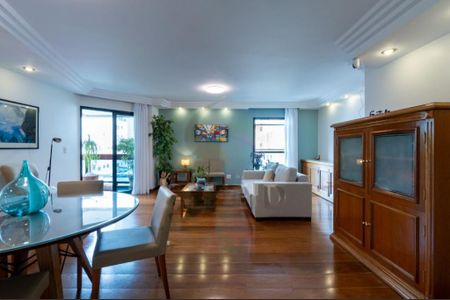 Apartamento à venda com 4 quartos, 146m² em Vila Olímpia, São Paulo