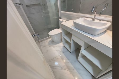 Apartamento para alugar com 68m², 2 quartos e 1 vaga