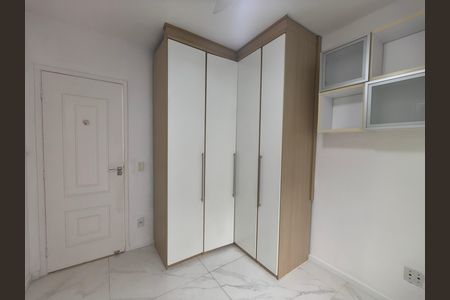 Apartamento para alugar com 68m², 2 quartos e 1 vaga